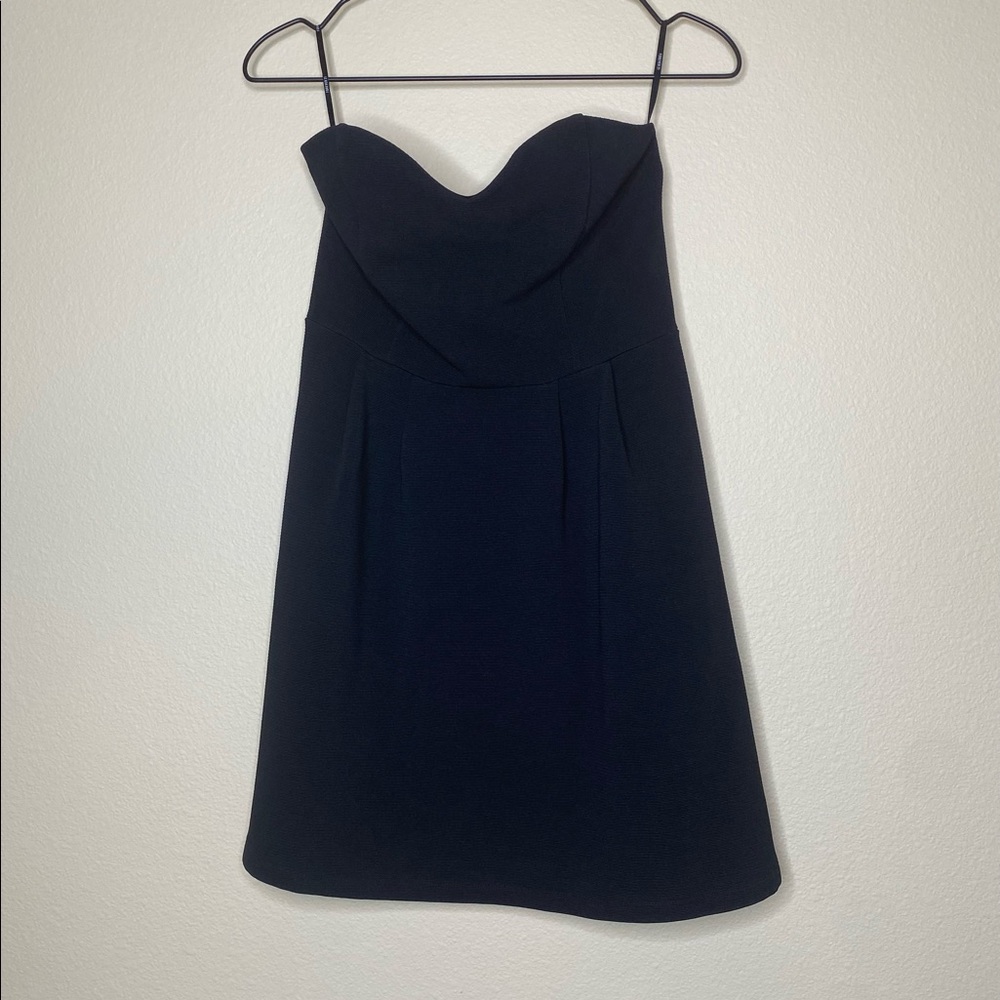 Forever 21 sweetheart strapless dress